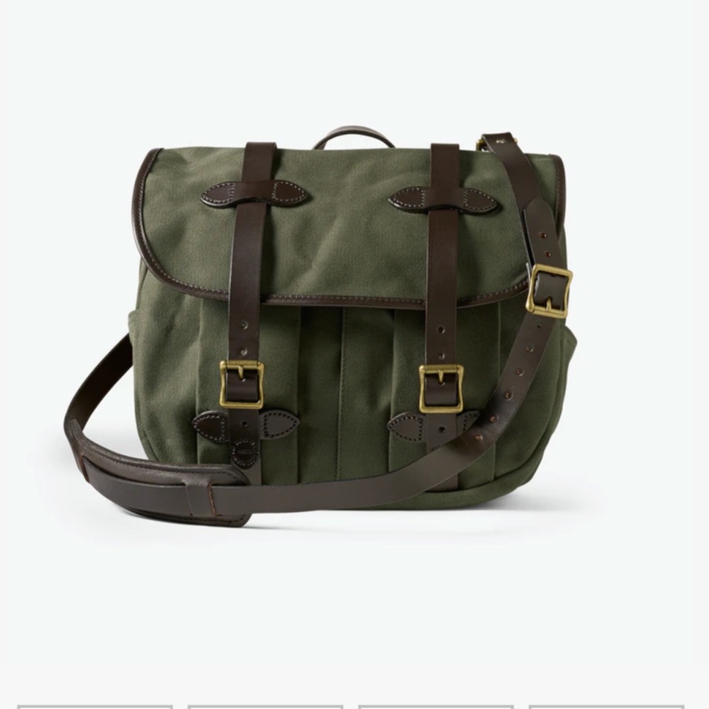 Filson Shoulder Bag New w/Tags